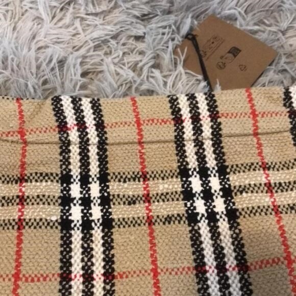 New Authentic BURBERRY Vintage Check Bouclé Mini Skirt | Size 0 | Archive Beige - Picture 11 of 12